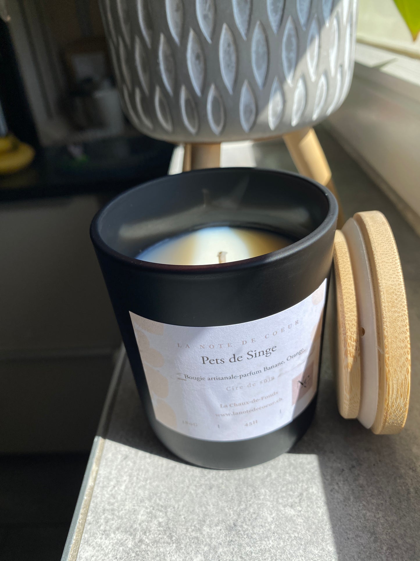 Bougie artisanale parfum fruité banane et fruits exotiques en cire de soja — La Note de Cœur