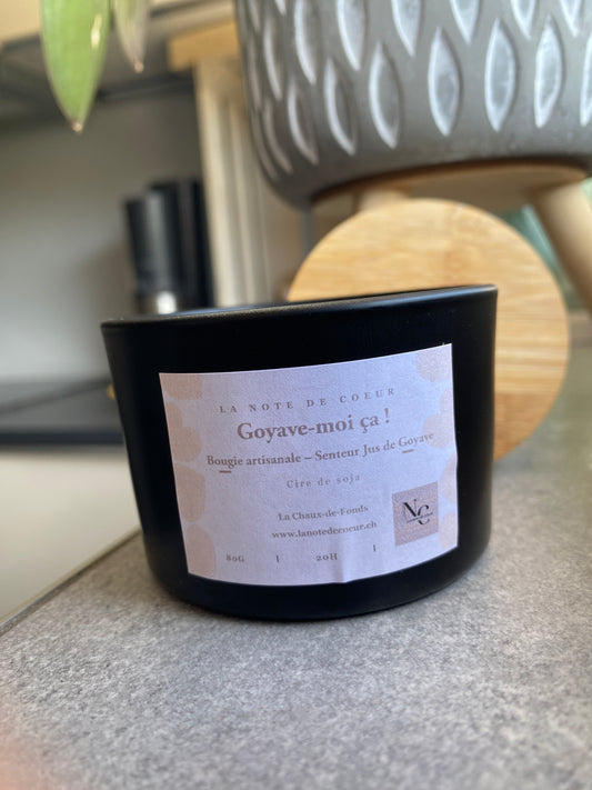Goyave-moi ça ! bougie parfumée goyave, cire de soja 80g